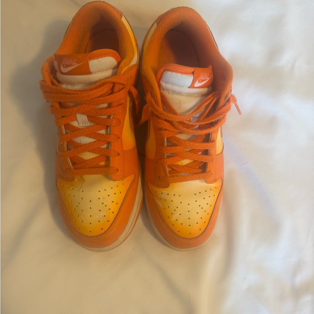 Nike Dunk Low 'Magma Orange' sneaker in premium leather. 